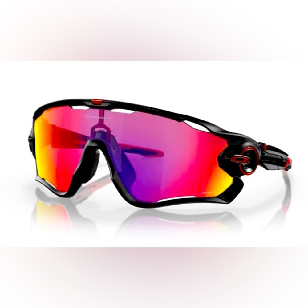 Oakley Jawbreaker, Prizm Road Lenses, Matte Black Frame, accessories includes.